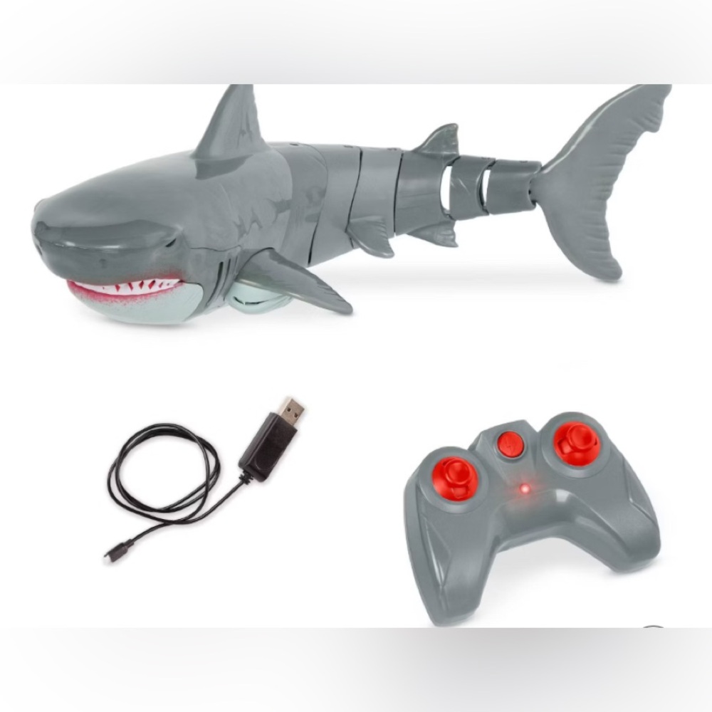 TERRA by Battat Remote Control Great White Shark Educational Toy w/Controller